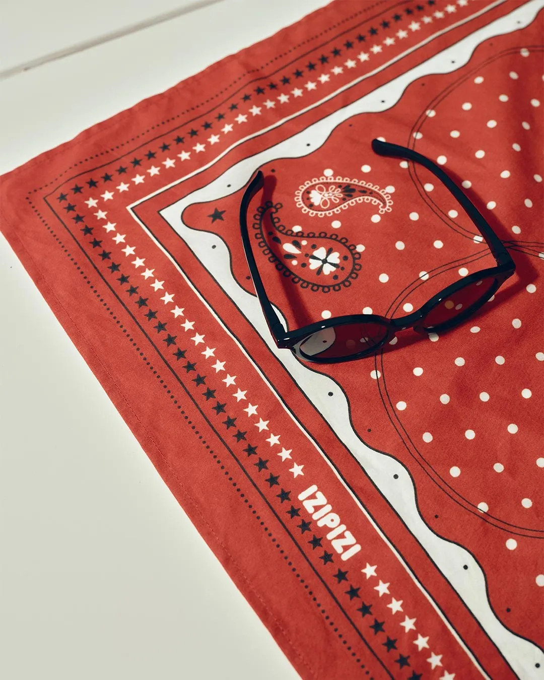 Shop for Summer at IZIPIZI