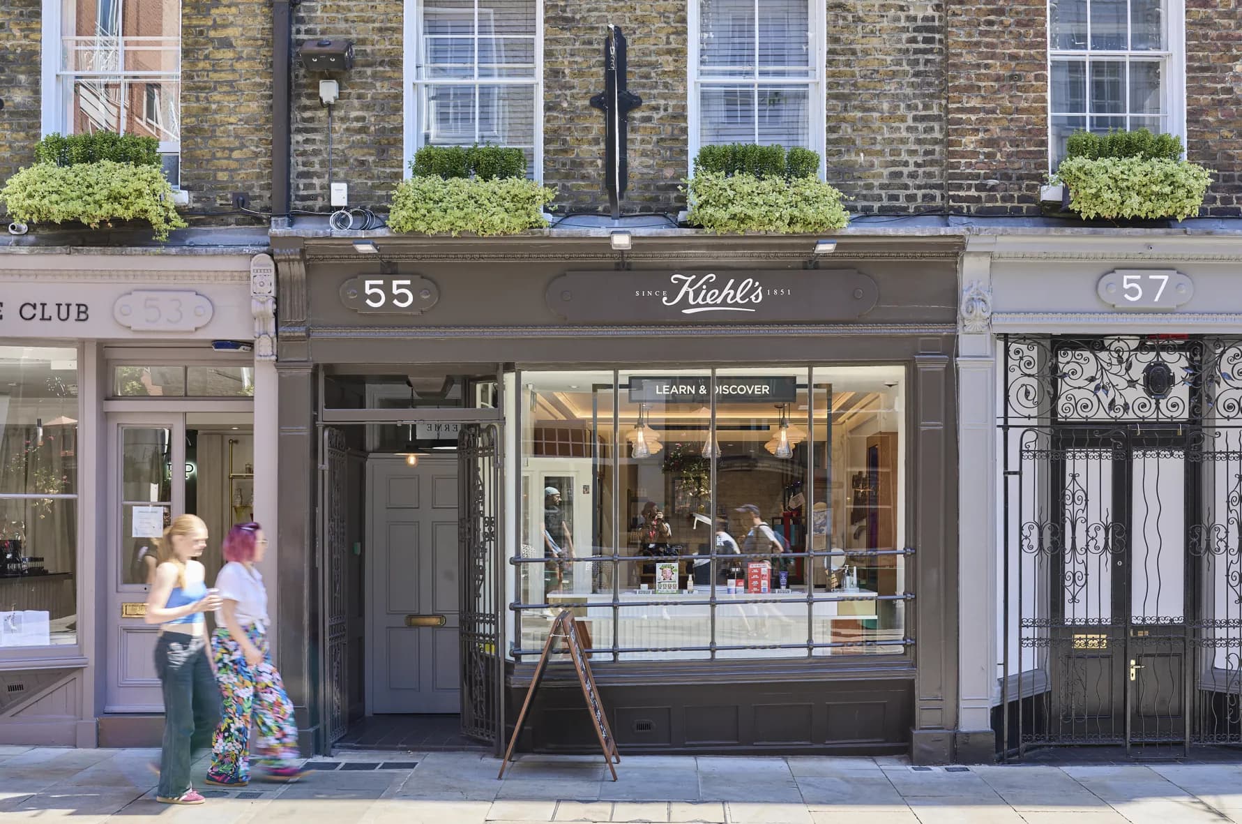 Complimentary Skin Service at Kiehl's