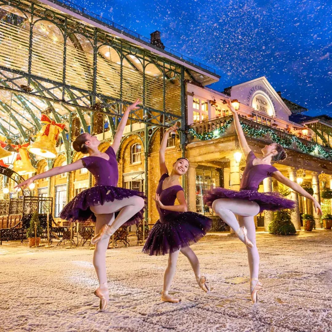 Snowfall in Covent Garden